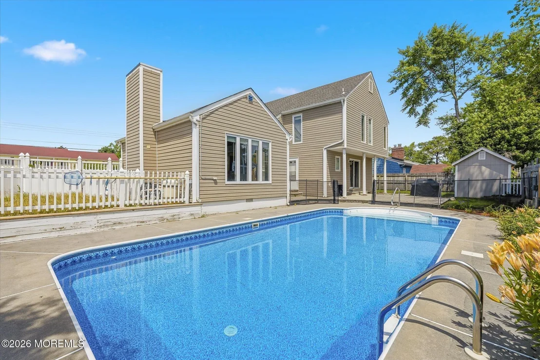 Photo of 14 Scheiber Drive