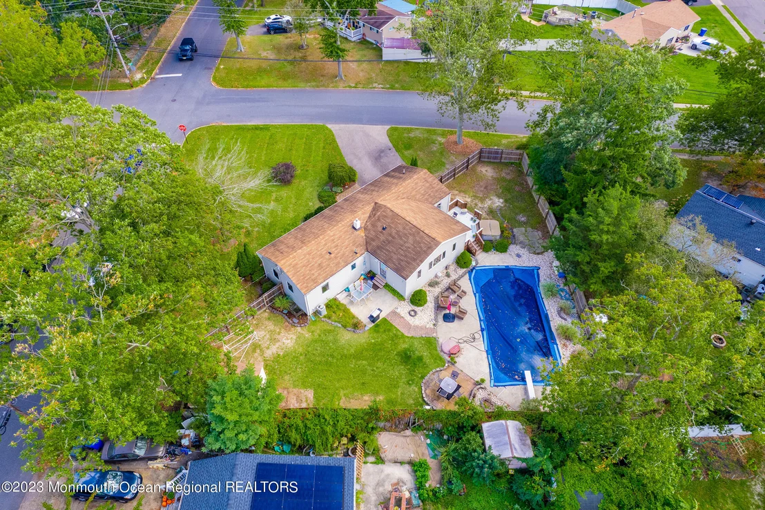Photo of 1147 Overlook Drive