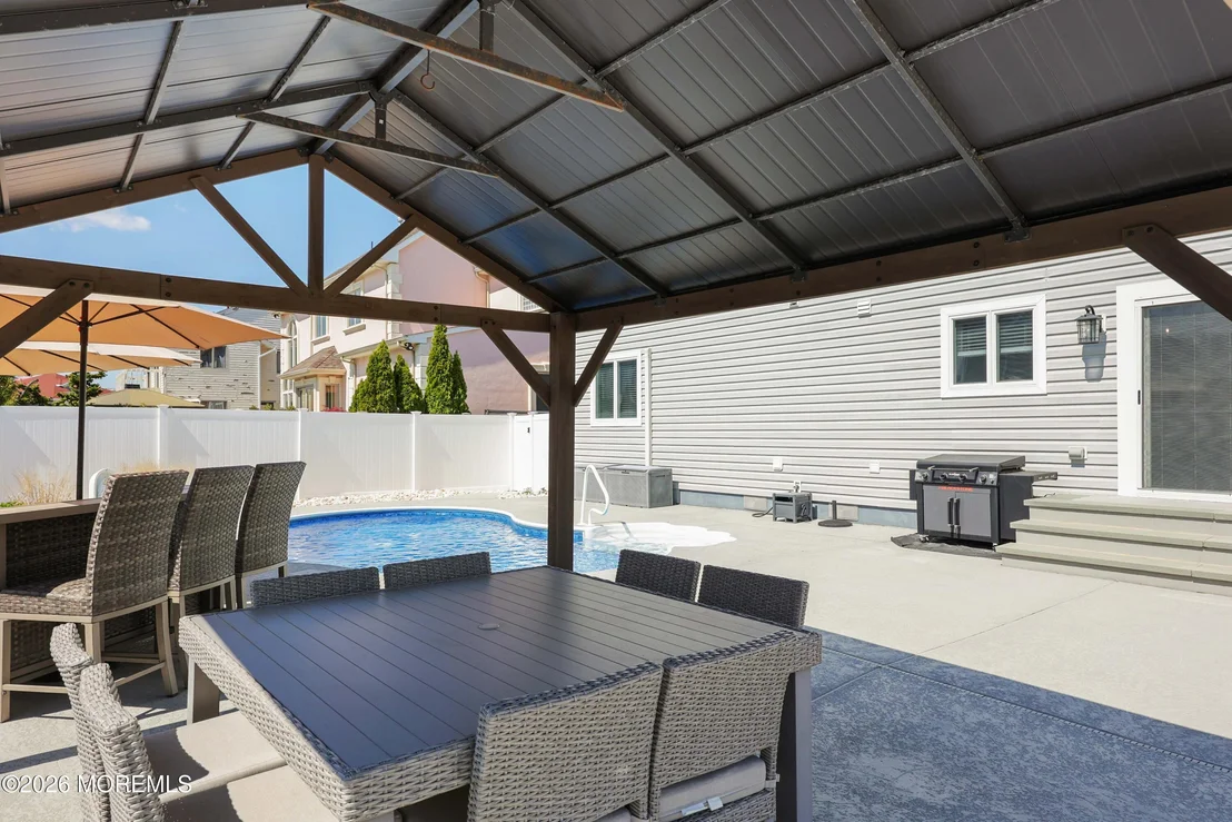 Photo of 3324 Long Point Drive