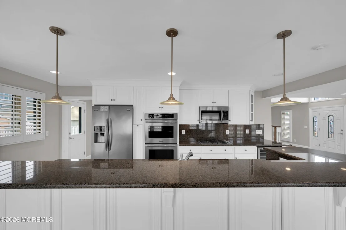 Photo of 3 7th Avenue