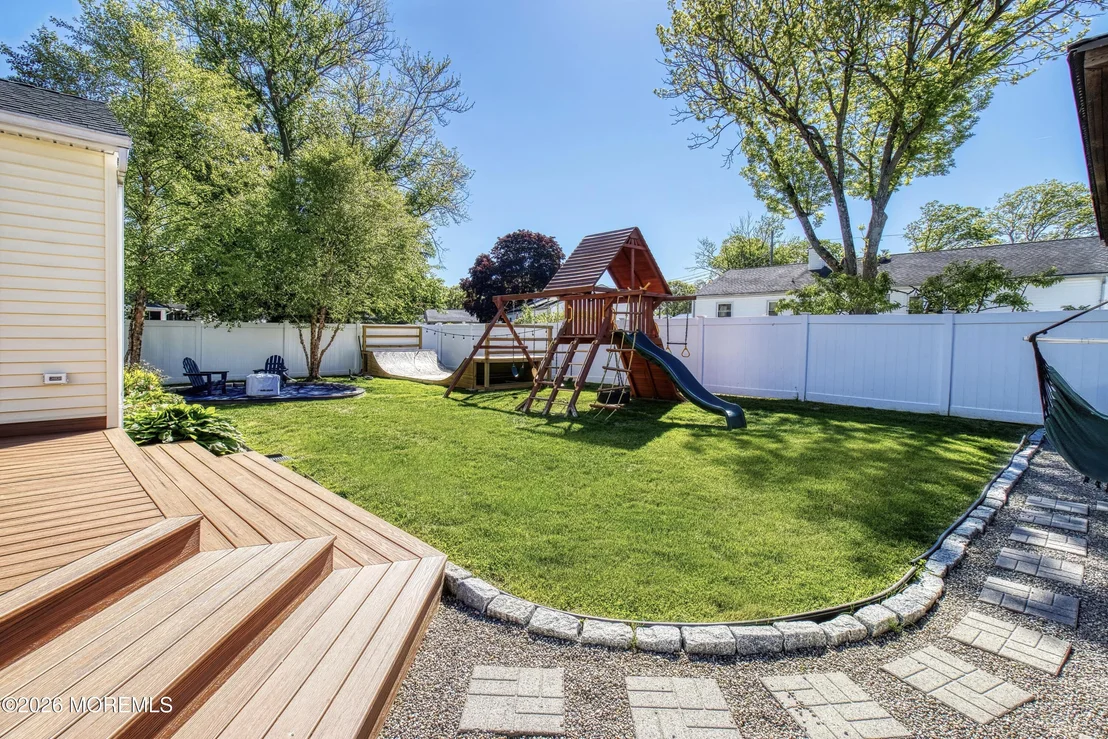 Photo of 105 Cranbury Road