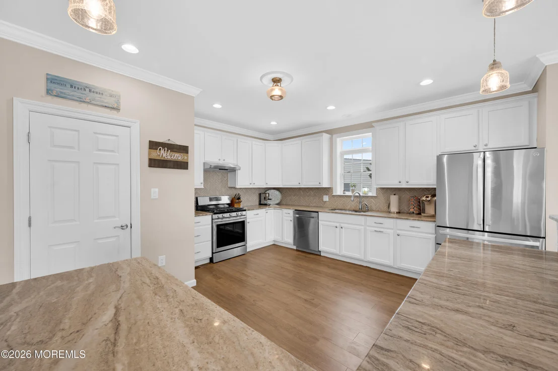 Photo of 412 6th Avenue