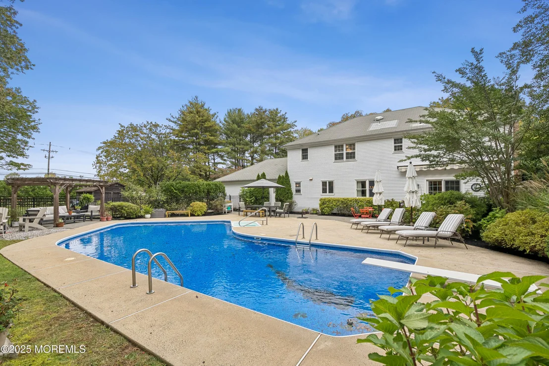 Photo of 16 Hickory Lane