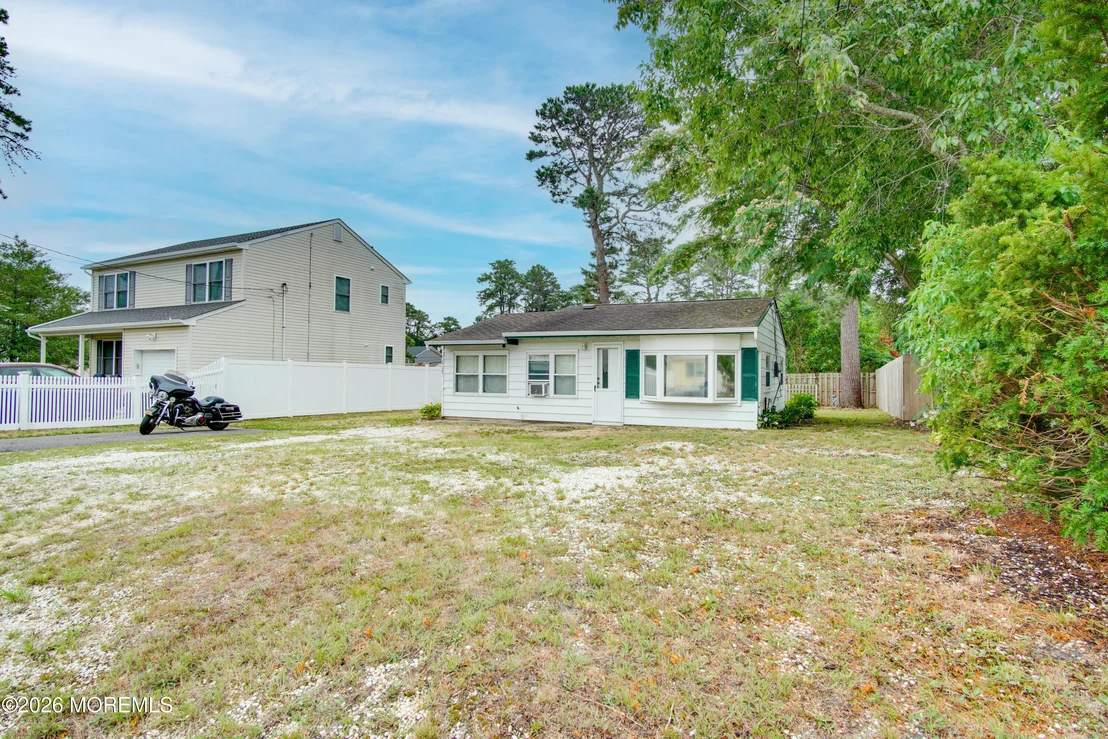Photo of 117 Beach Boulevard