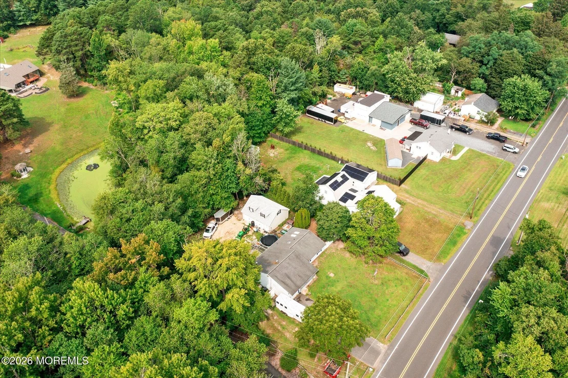 Photo of 210 Archertown Road