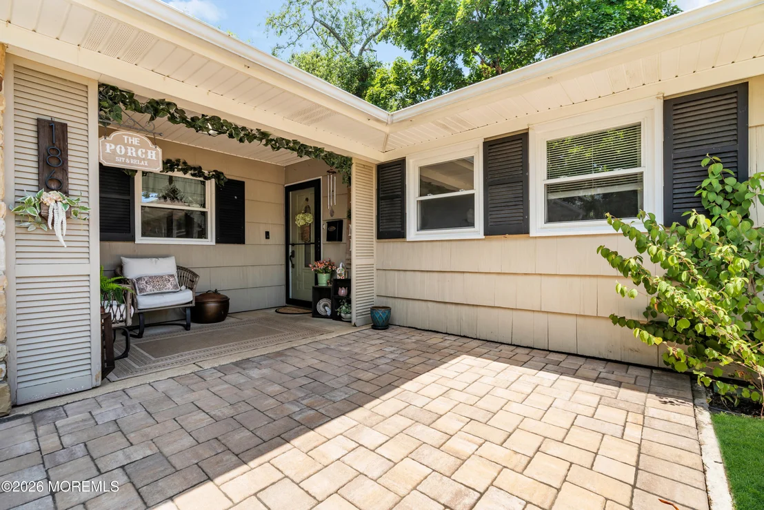 Photo of 186 Van Brackle Road
