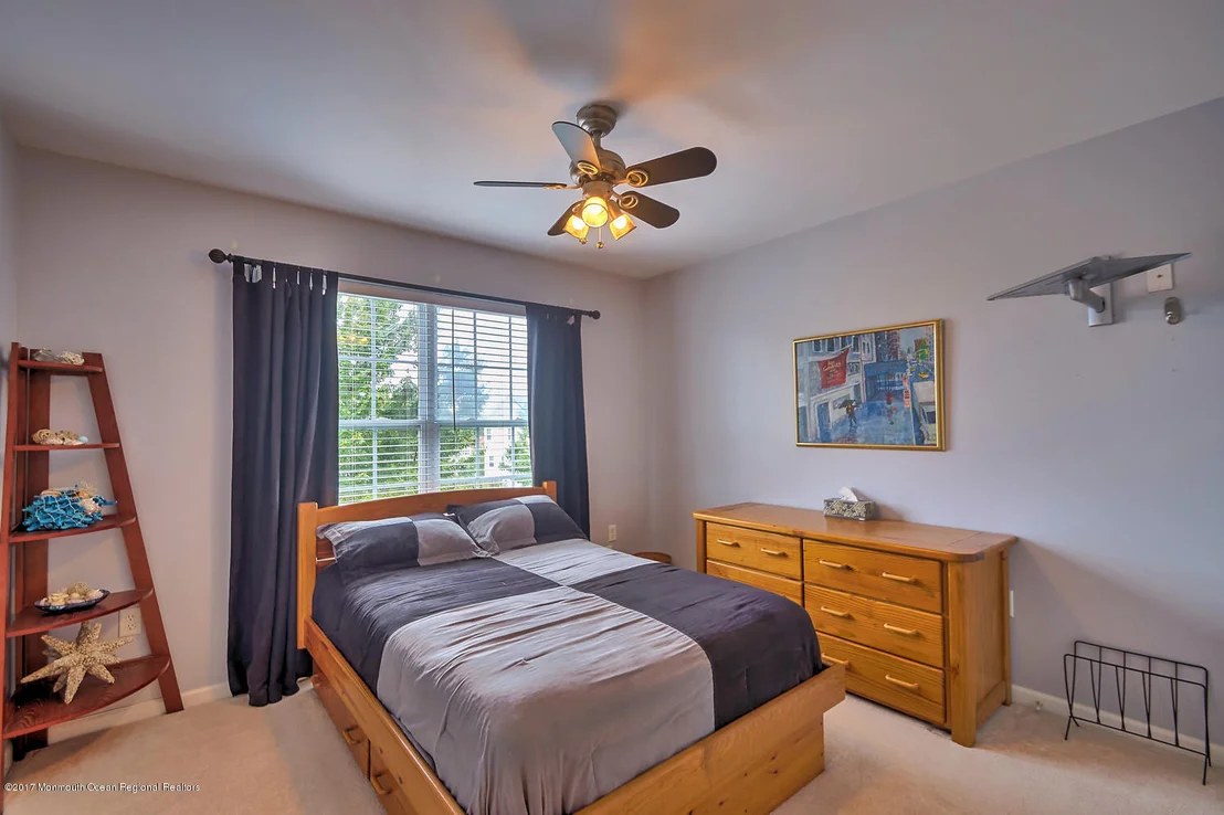 Photo of 13 Ridgeway Lane