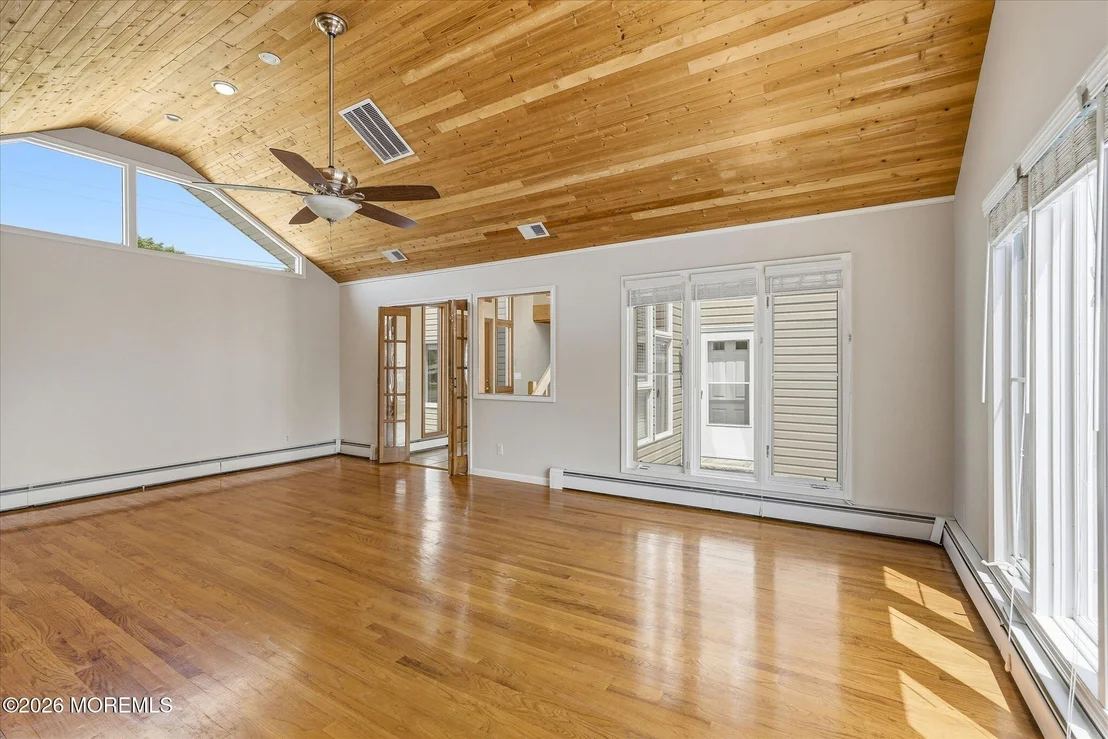 Photo of 14 Scheiber Drive