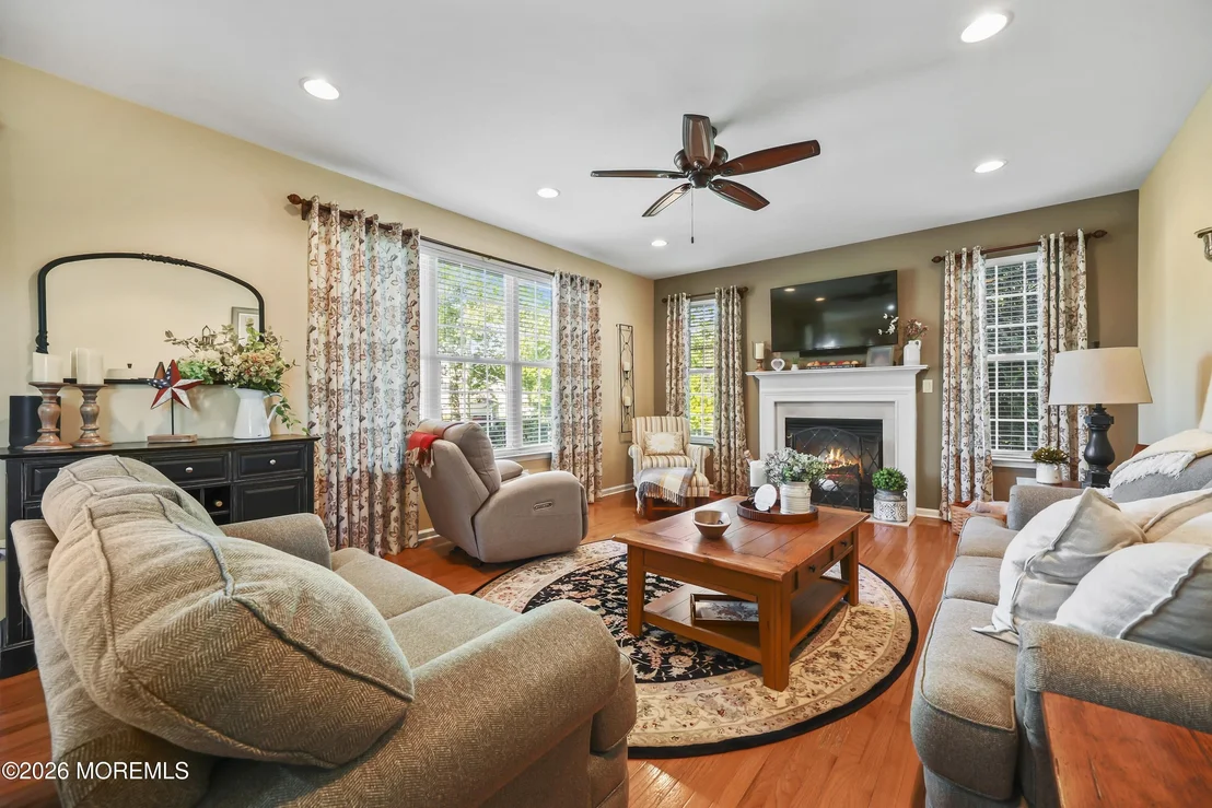 Photo of 14 Whispering Grove Boulevard