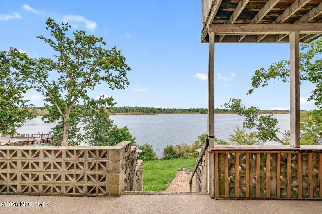Photo of 1747 Forge Pond Road