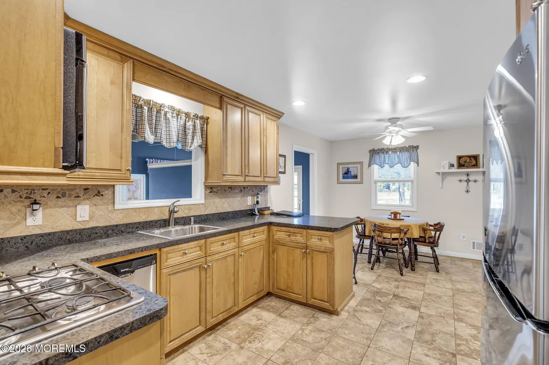 Photo of 307 Clearstream Road
