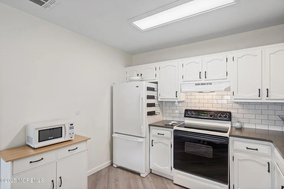 Photo of 54 Columbus Boulevard