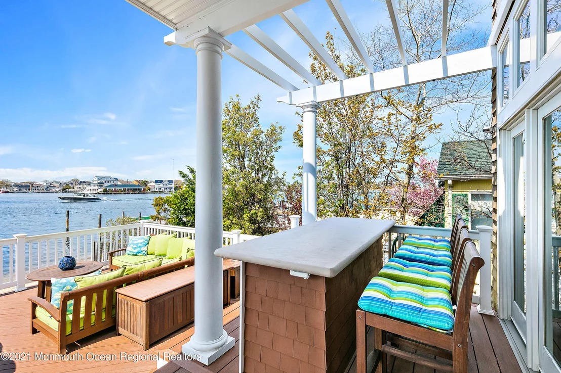Photo of 770 North Drive