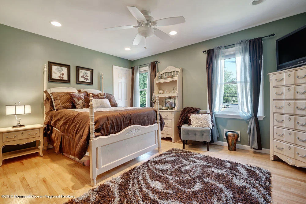 Photo of 1409 Roller Road