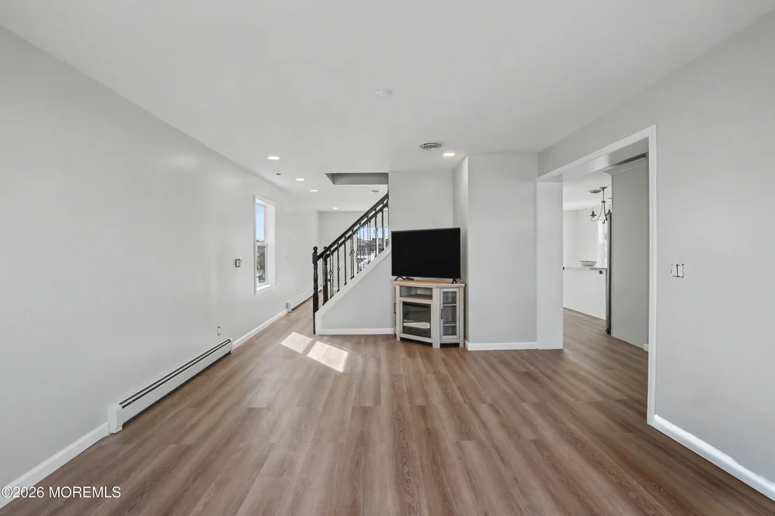 Photo of 348 Kingfisher Road