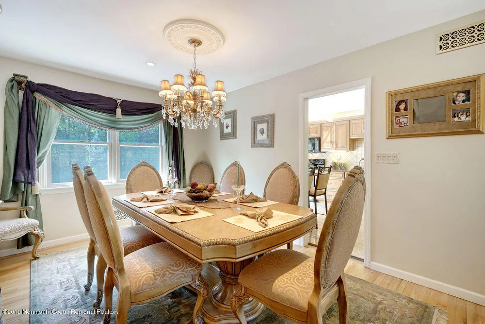 Photo of 1409 Roller Road