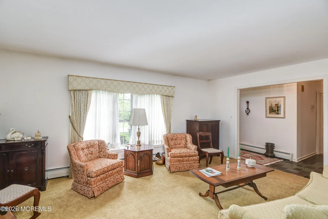 Photo of 19 Crown Road