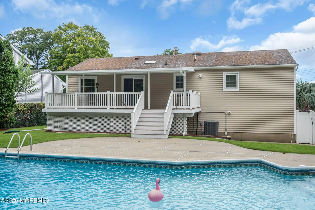 Photo of 205 Arizona Drive