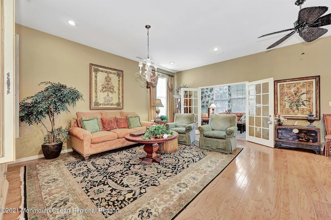 Photo of 41 Portchester Drive
