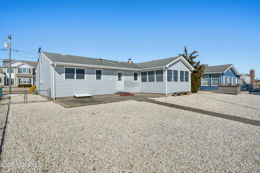 Photo of 715 Richmond Drive