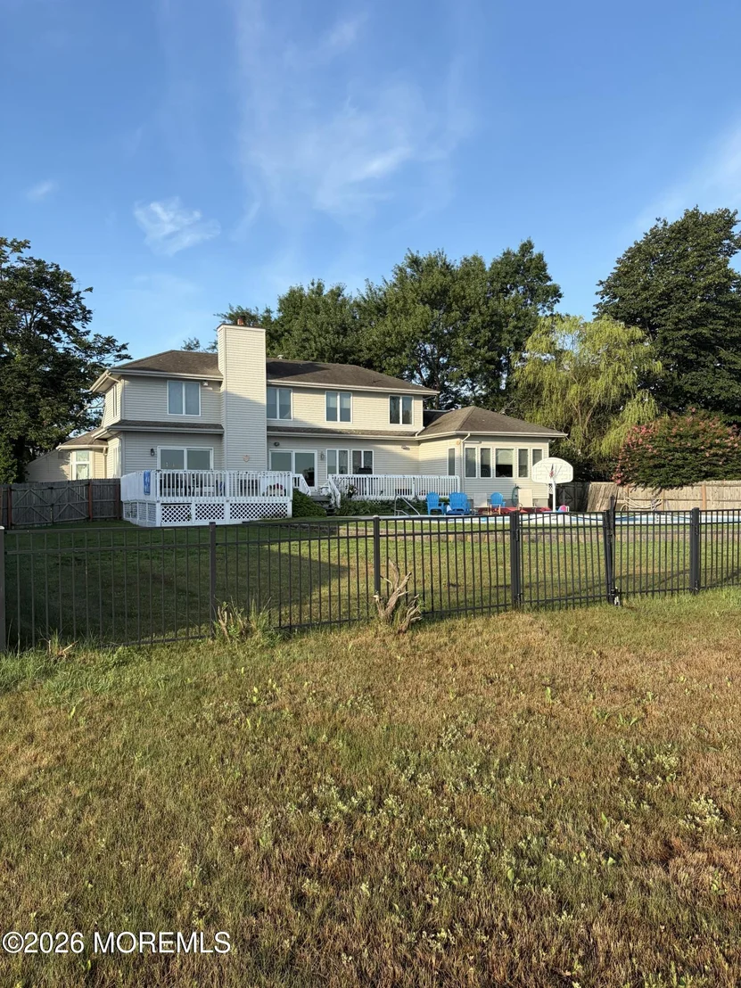 Photo of 320 Fisk Avenue