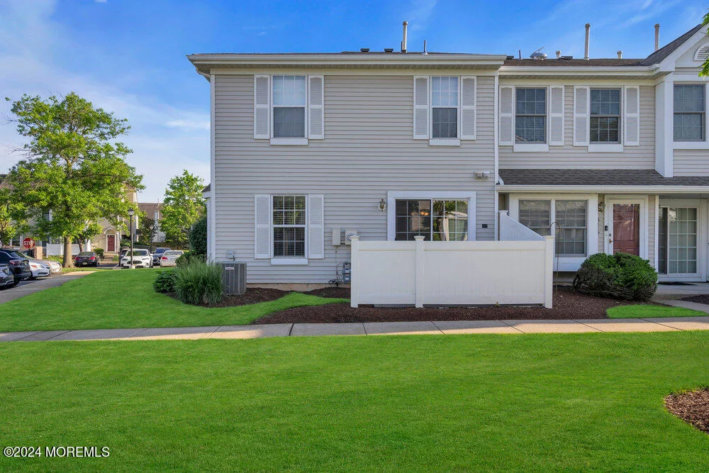 Photo of 3505 Fenwick Lane