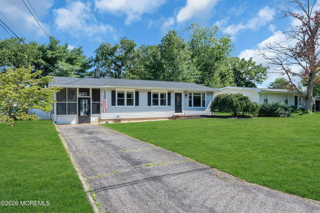 Photo of 528 Corwill Terrace