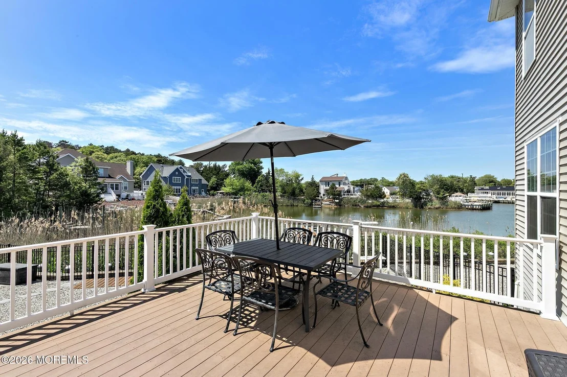 Photo of 40 Overlook Drive