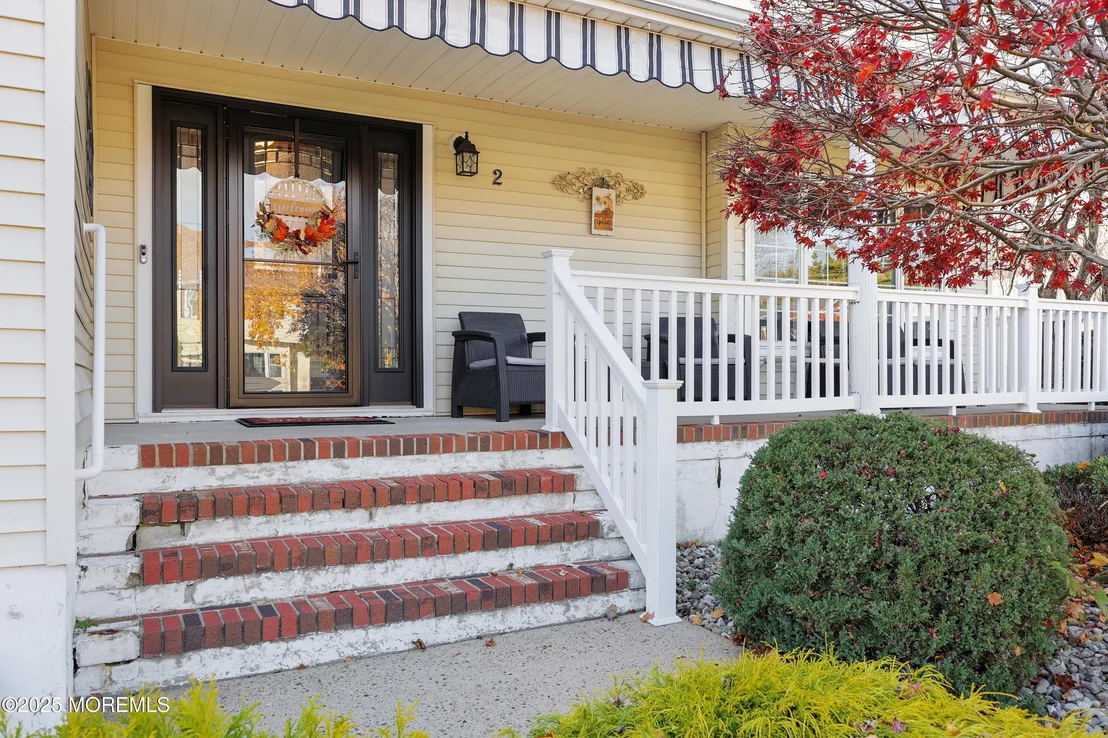 Photo of 2 Columbia Drive