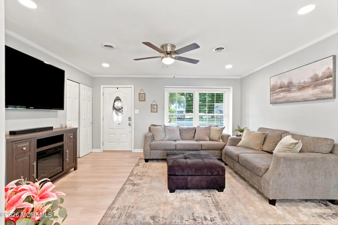 Photo of 28 Aspen Circle