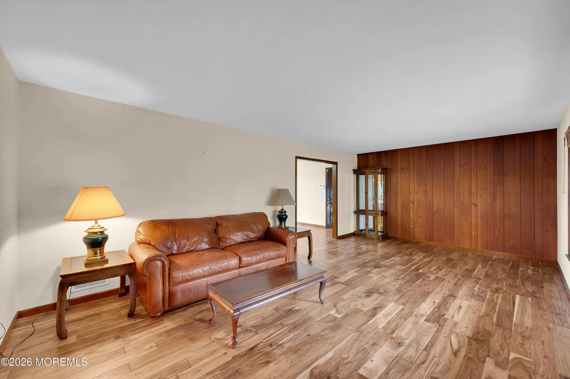 Photo of 1747 Forge Pond Road