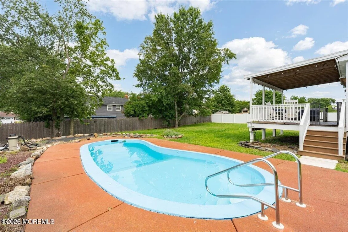 Photo of 163 Lloyd Road