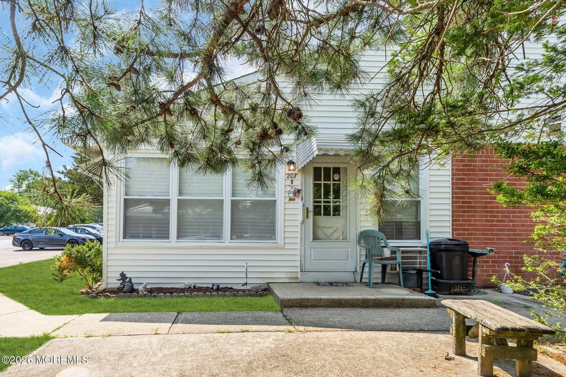 Photo of 207B Laurel Place
