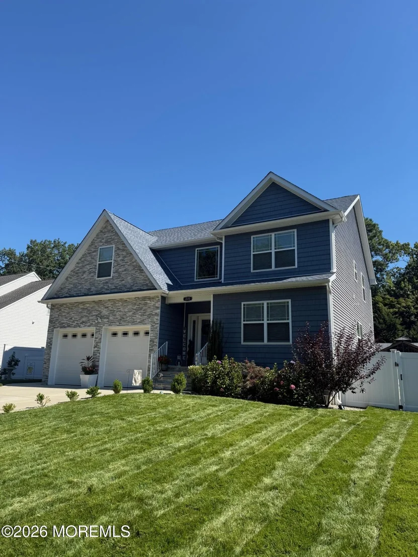 Photo of 235 Serpent Lane