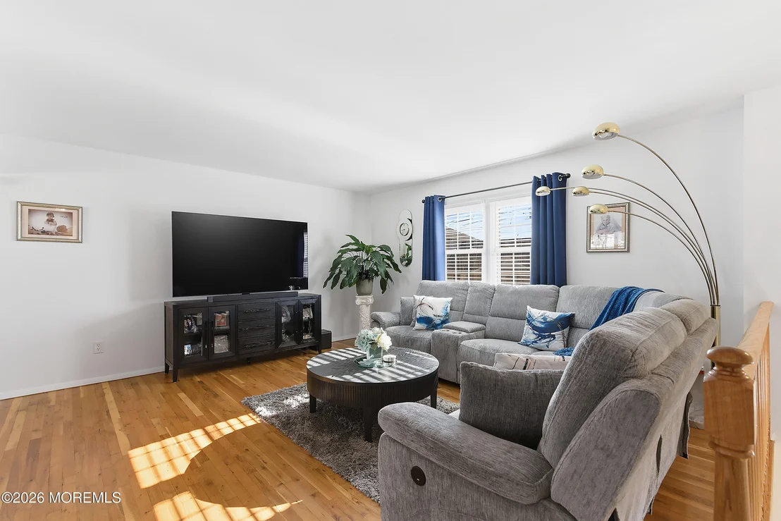 Photo of 3148 Oceanic Drive