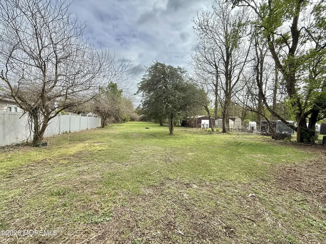 Photo of 30 Maple Avenue
