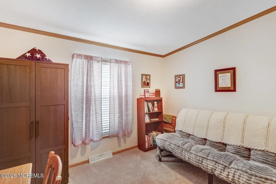 Photo of 902 Oak Ridge Terrace