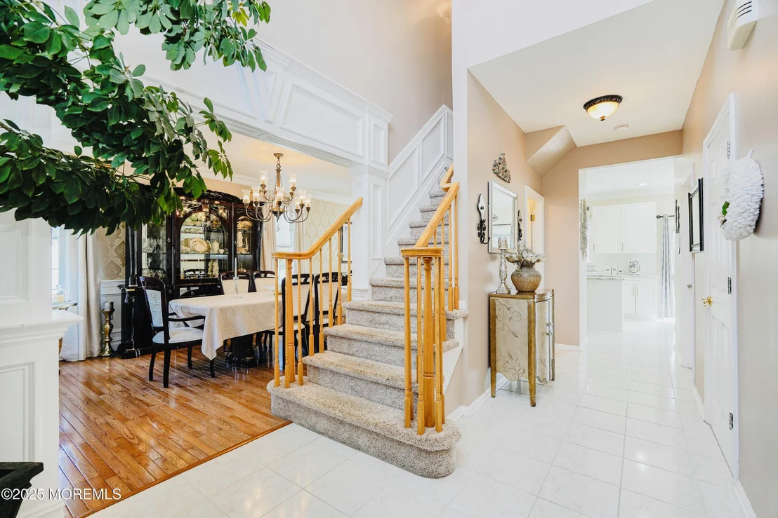Photo of 19 Summerhill Avenue