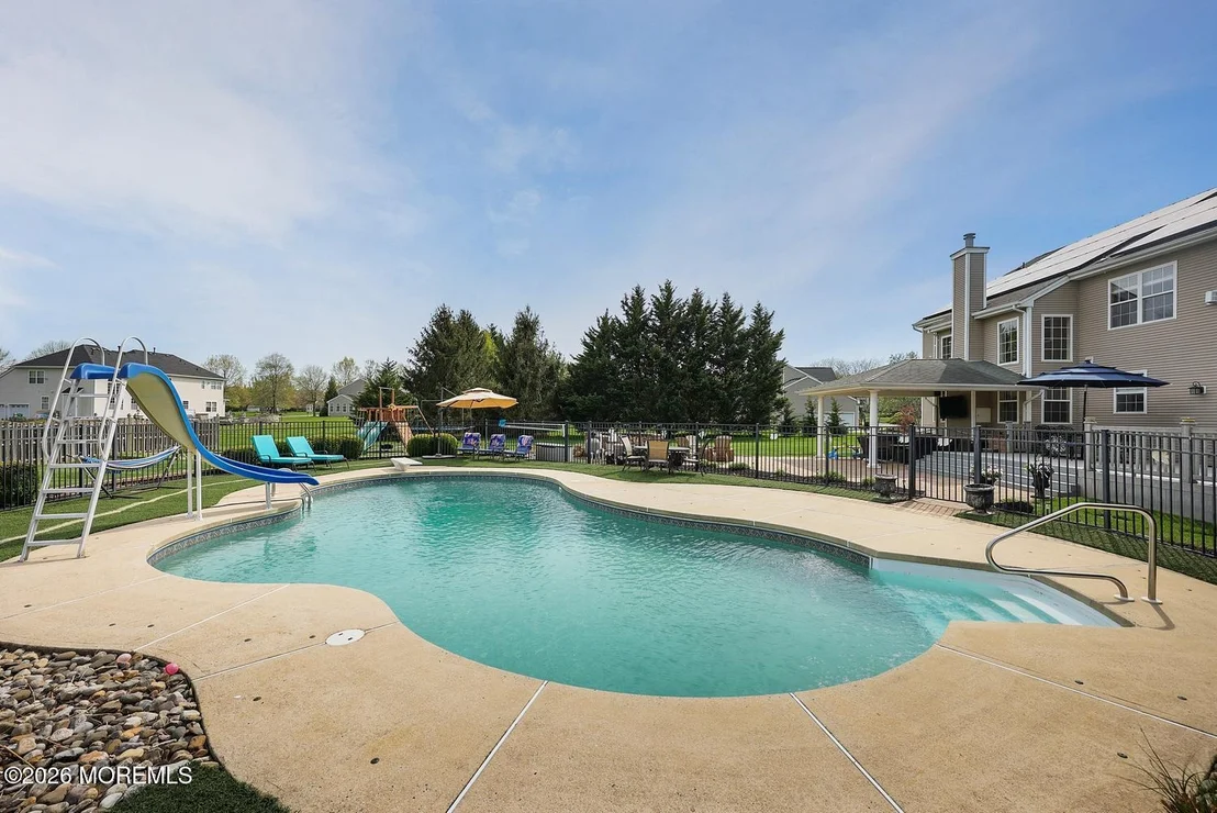 Photo of 5 Denise Drive