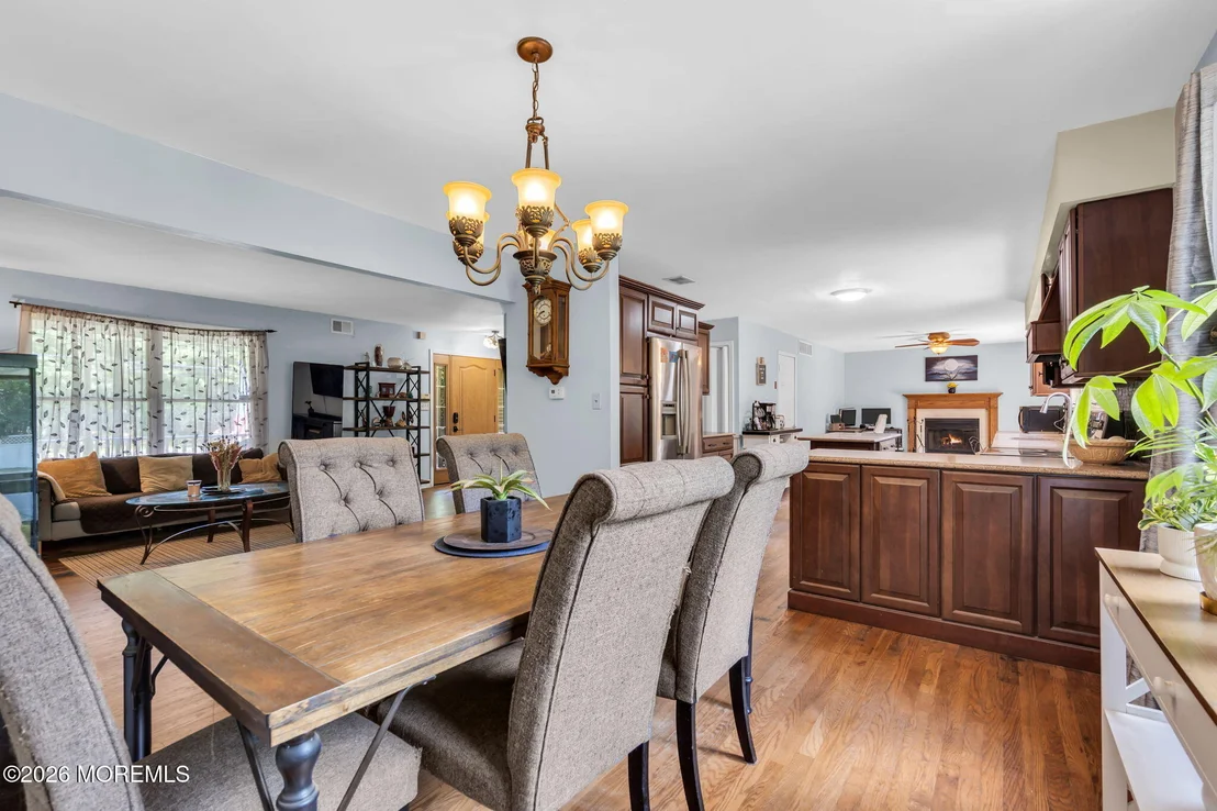 Photo of 639 Reed Road