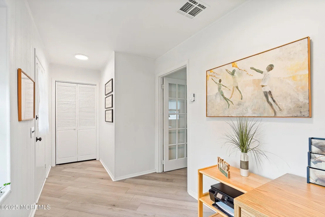 Photo of 54 Columbus Boulevard