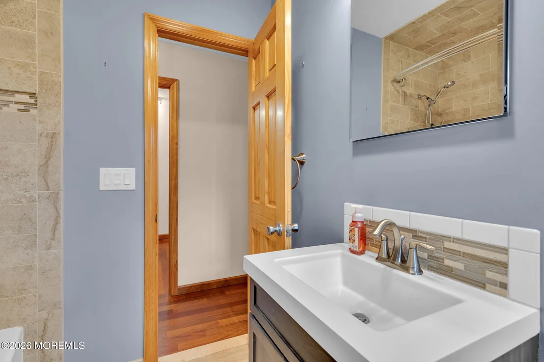 Photo of 20 Sylvan Boulevard