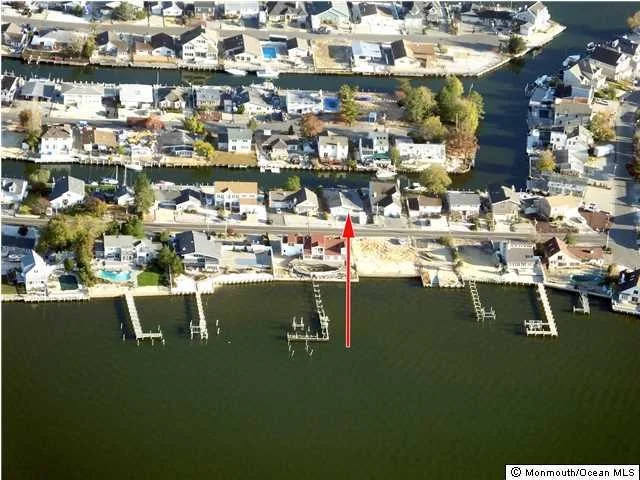Photo of 348 Silver Bay Road