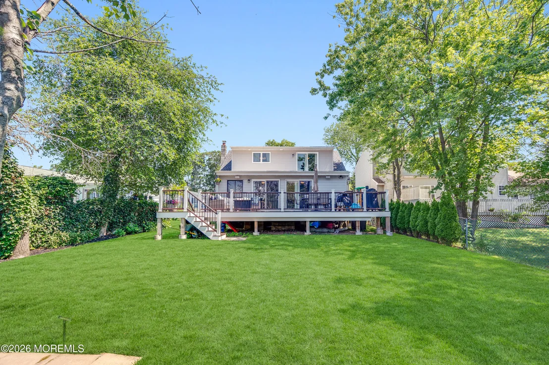 Photo of 741 Manor Drive