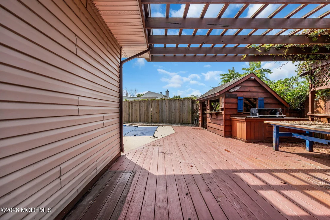 Photo of 294 Delaware Drive