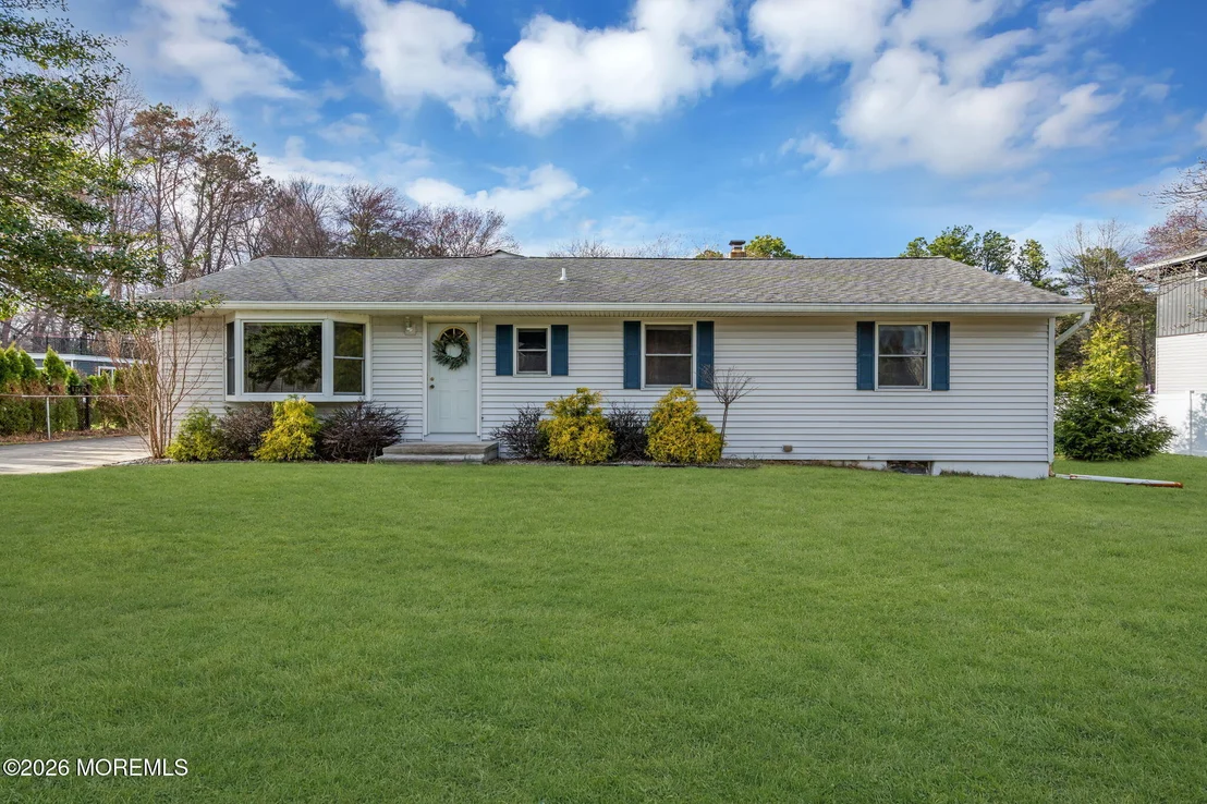 Photo of 20 Sylvan Boulevard