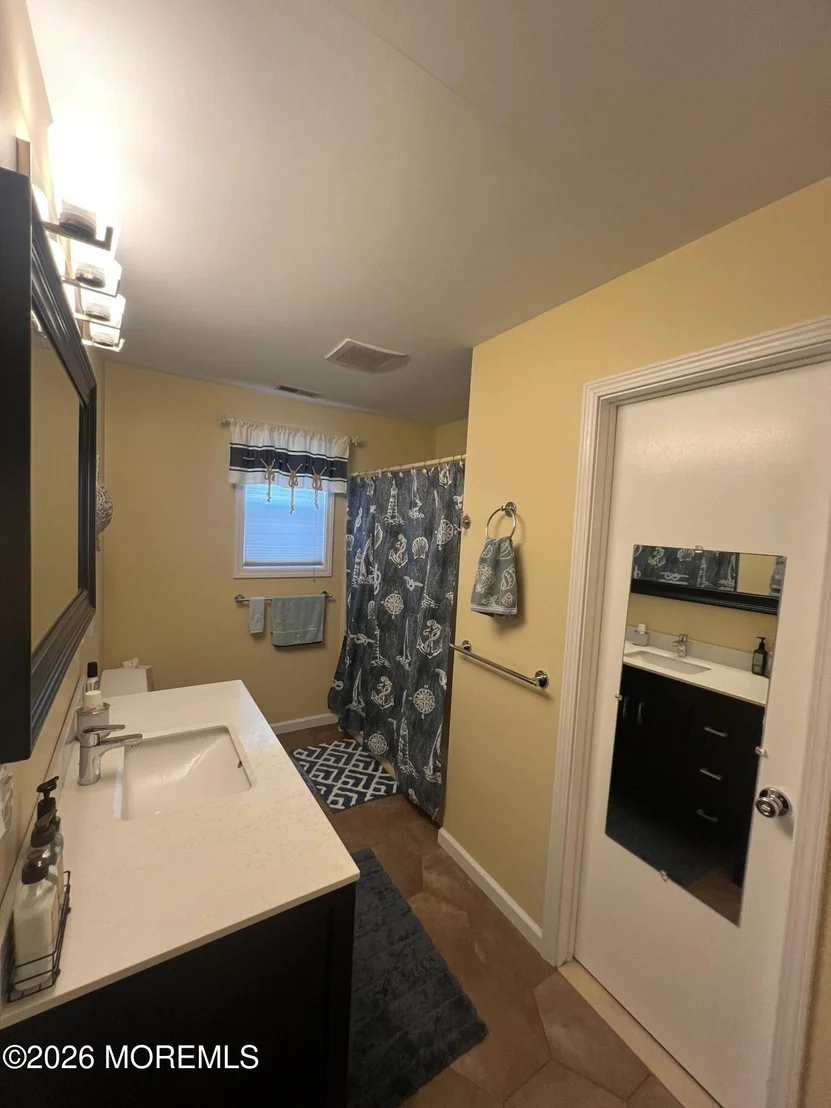 Photo of 28 Bayview Drive