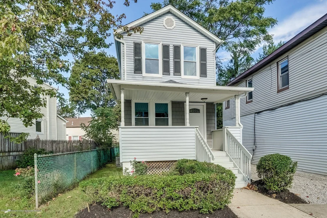 Photo of 24 Lower Main Street