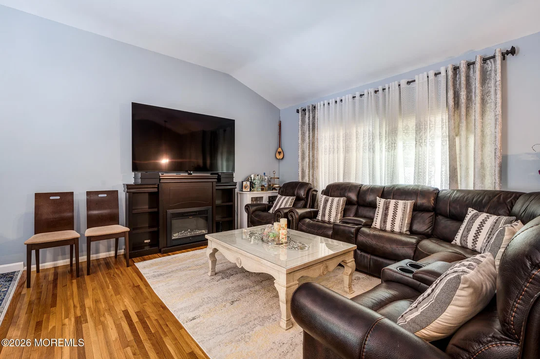 Photo of 47 Jennifer Drive