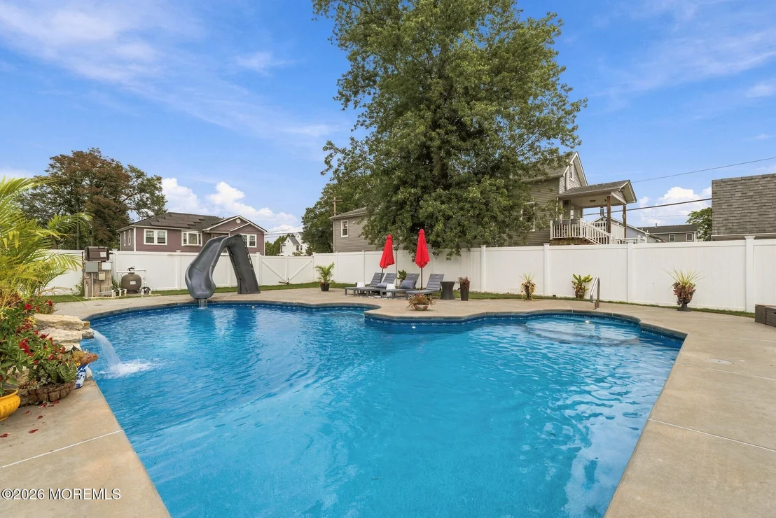 Photo of 355 Lorillard Avenue